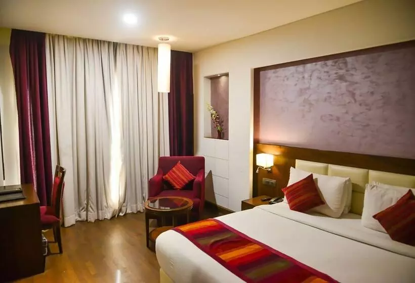 Fotos del hotel Regenta Almeida Zirakpur Chandigarh:  2