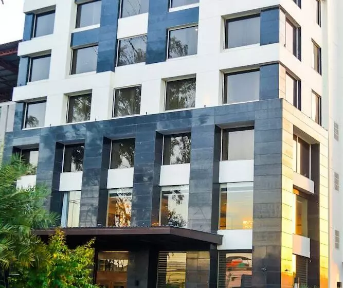 Fotos del hotel Regenta Almeida Zirakpur Chandigarh:  18