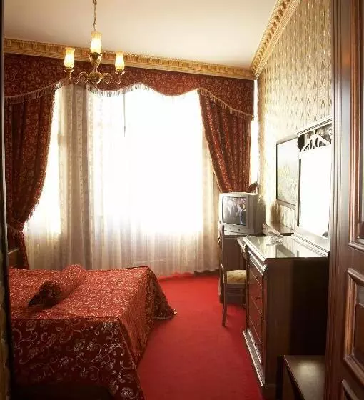 Fotos del hotel Grand  De Londres:  22