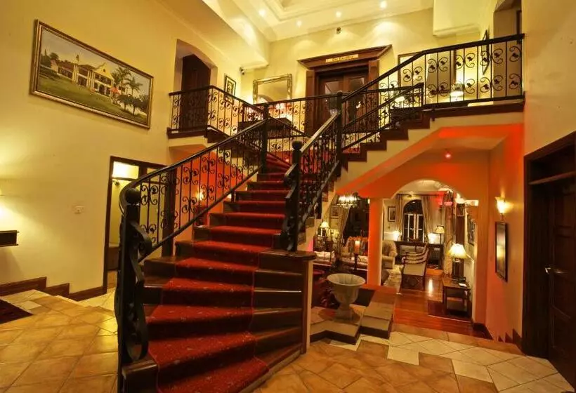 Fotos del hotel The Bedelle:  2