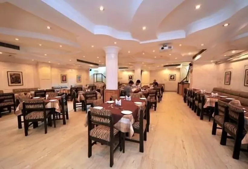 Fotos del hotel Jullundur:  2