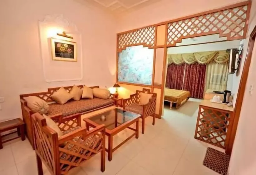 Fotos del hotel Jullundur:  15