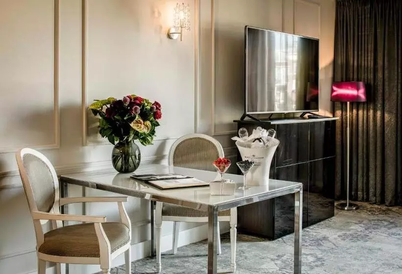 Fotos del hotel Luxury Suites Amsterdam - Member Of Warwick Hotels:  22