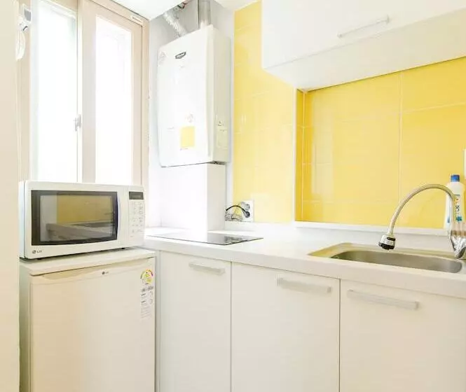 Fotos del hotel Blooming House Residence:  4