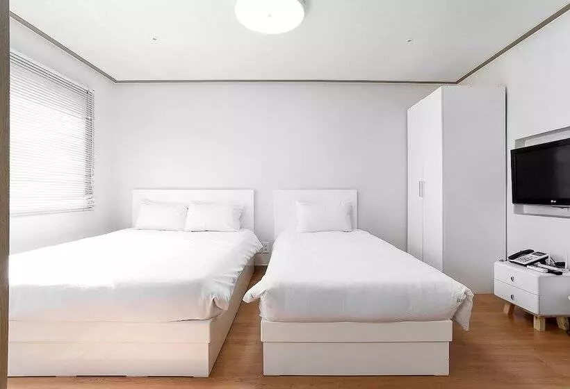 Fotos del hotel Blooming House Residence:  13