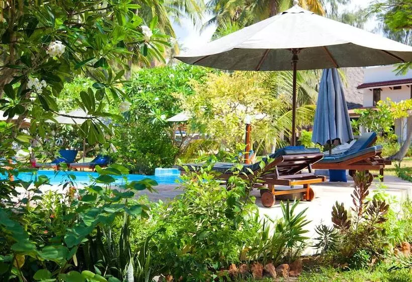 Fotos del hotel Flame Tree Cottages:  17