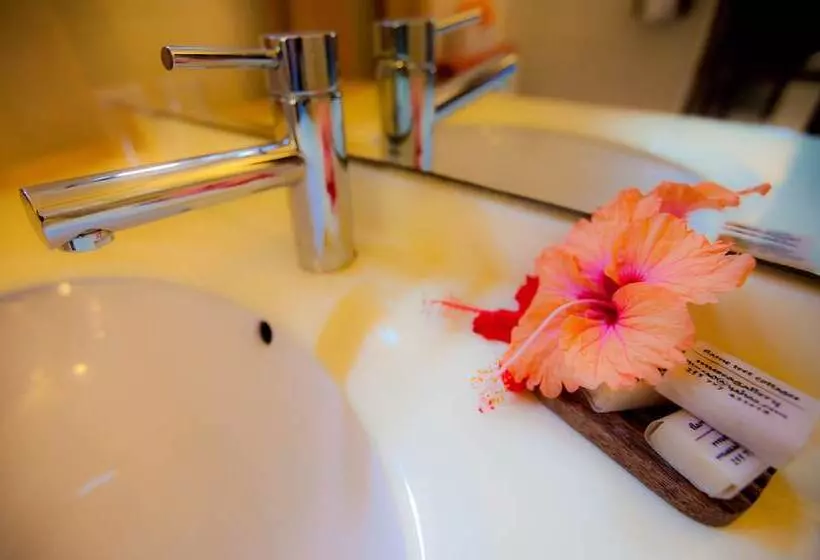 Fotos del hotel Flame Tree Cottages:  20