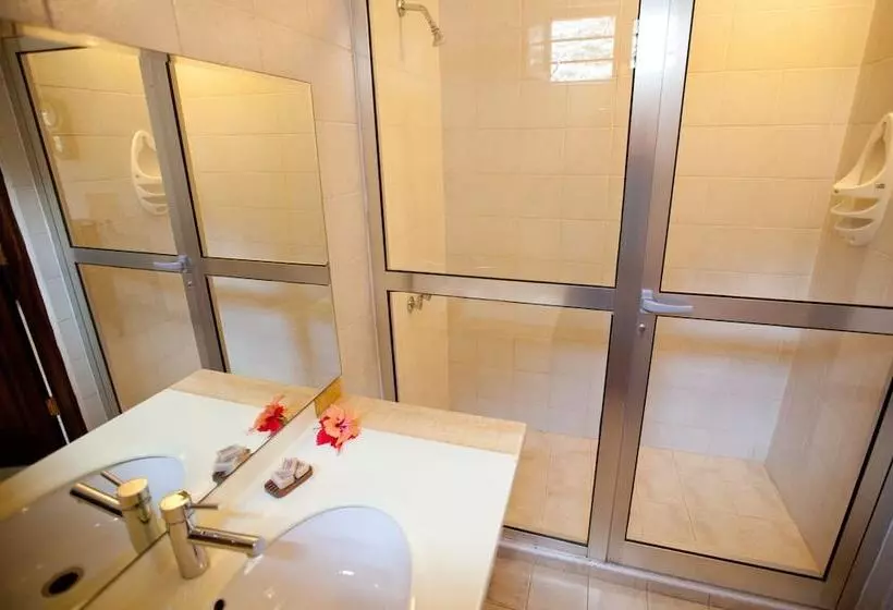 Fotos del hotel Flame Tree Cottages:  14