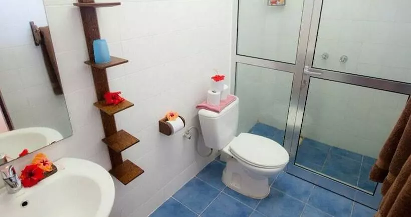 Fotos del hotel Flame Tree Cottages:  4