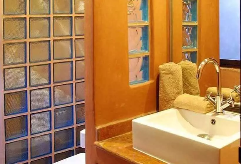 Fotos del hotel Le Djoloff:  8