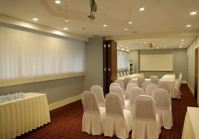 Fotos del hotel The Grand Campbell:  11