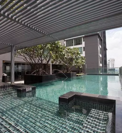 39 Boulevard Executive Residence