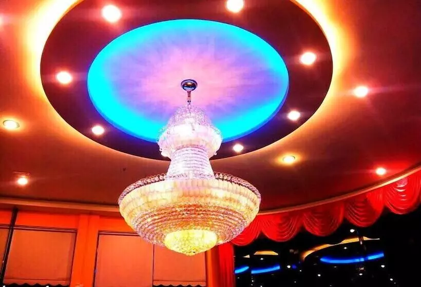 Fotos del hotel Paragon City:  11