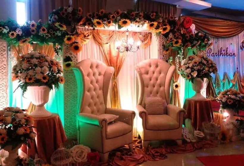 Fotos del hotel Paragon City:  13