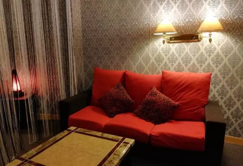 Fotos del hotel Paragon City:  23