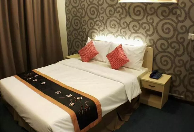 Fotos del hotel Paragon City:  9