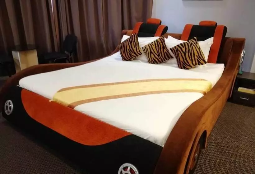 Fotos del hotel Paragon City:  22