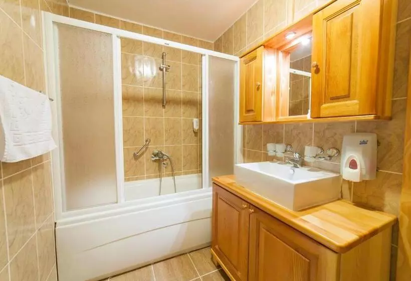 Fotos del hotel & Resort Gacka:  5