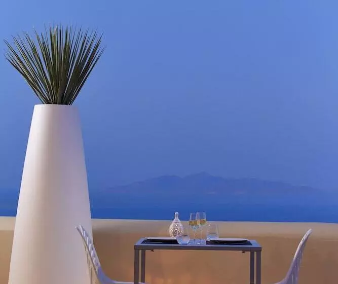 Fotos del hotel Skyfall Suites - Adults Only:  11