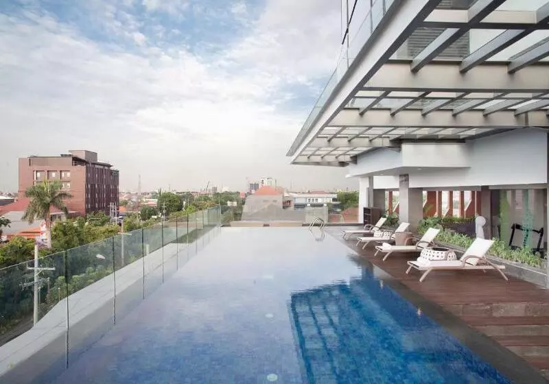 Fotos del hotel Ibis Styles Surabaya Jemursari:  2