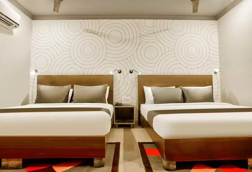 Fotos del hotel Collection O 30111  Everest:  13