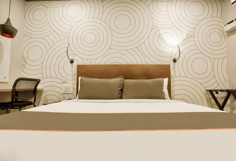 Fotos del hotel Collection O 30111  Everest:  23