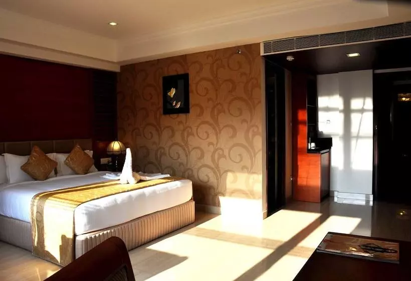 Lake Palace Trivandrum