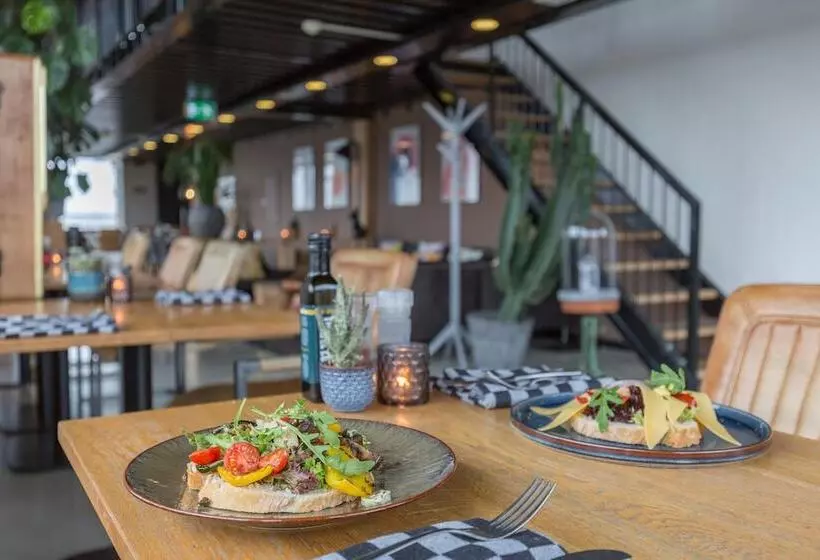 Fotos del hotel Leonardo  Groningen:  11