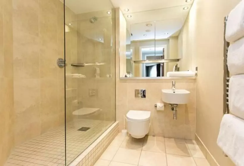 Fotos del hotel The Chambers  Park Place  Apartments:  6