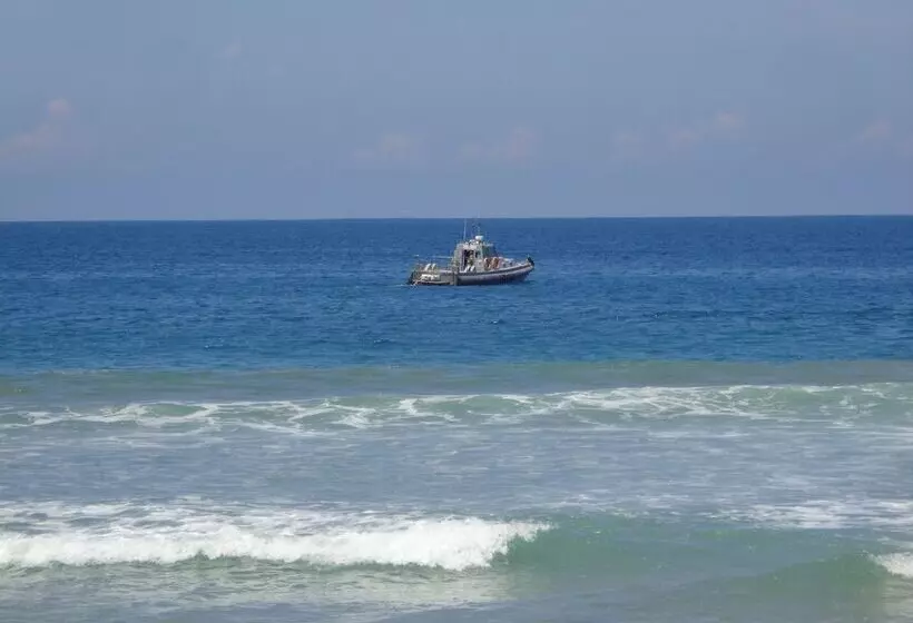 Fotos del hotel Unwind Hotels And Resort:  4