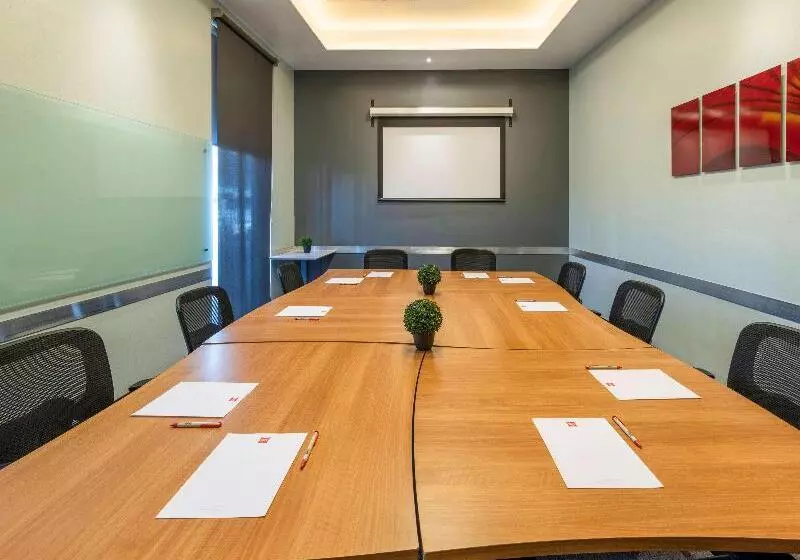 Fotos del hotel Ibis Queretaro:  14