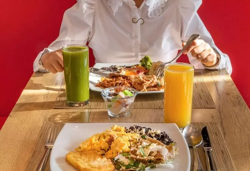 Fotos del hotel Ibis Queretaro:  4