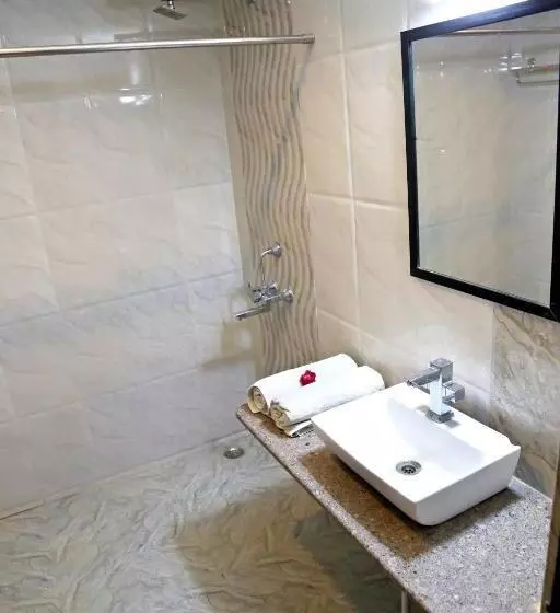 Fotos del hotel Narayans Leela Inn:  12