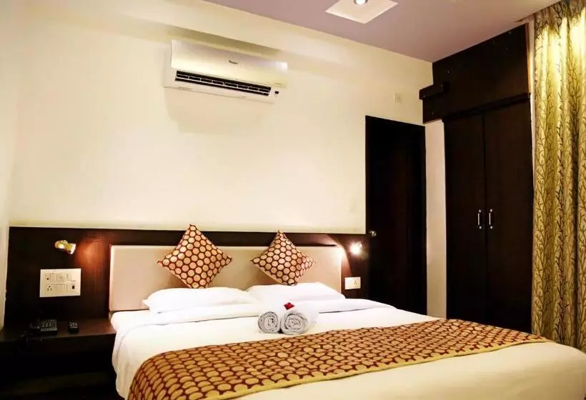 Fotos del hotel Narayans Leela Inn:  15