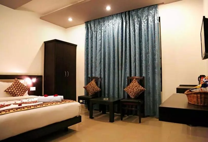 Fotos del hotel Narayans Leela Inn:  10