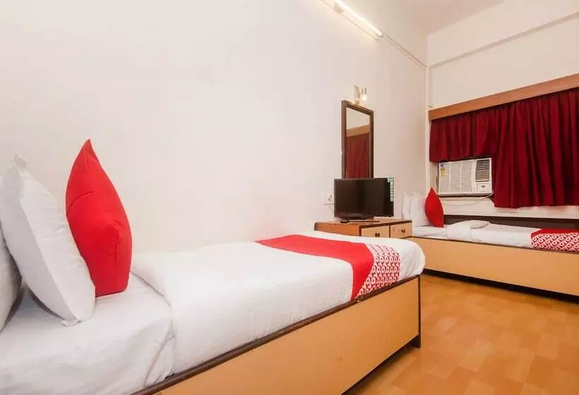 Fotos del hotel Oyo Rooms Chembur Monorail Station:  10