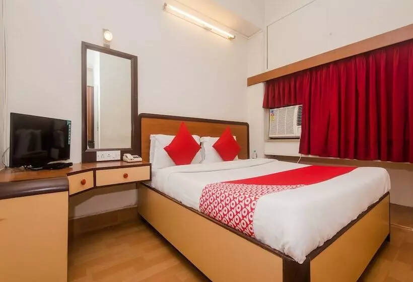 Fotos del hotel Oyo Rooms Chembur Monorail Station:  13