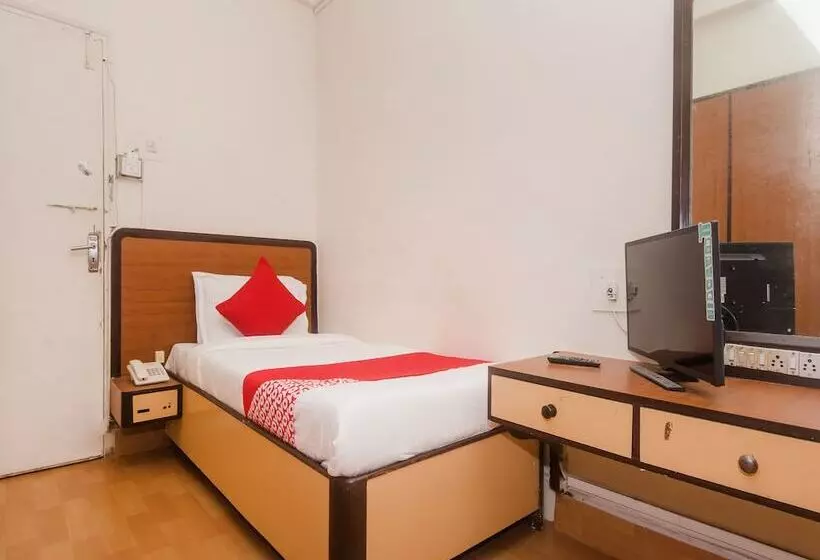 Fotos del hotel Oyo Rooms Chembur Monorail Station:  18