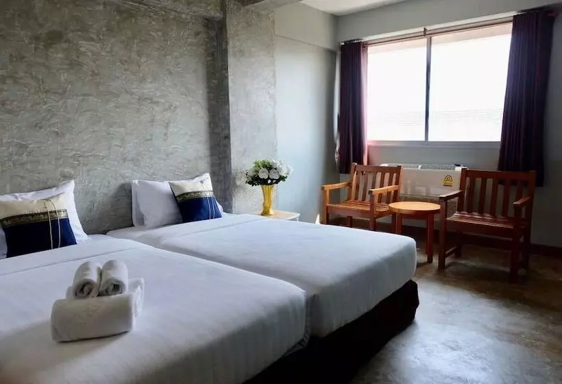 Fotos del hotel Happyland Mansion:  18