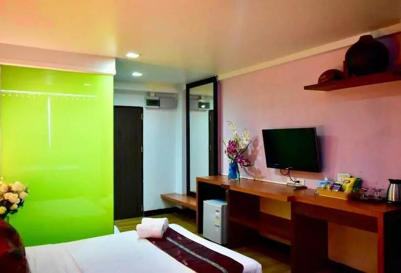 Fotos del hotel Happyland Mansion:  19