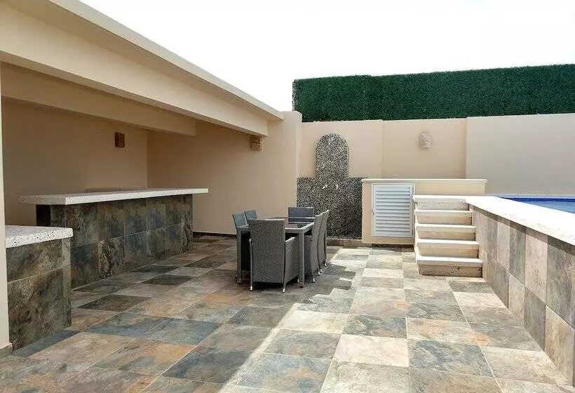 Fotos del hotel Isla 33 Resort & Villas:  4