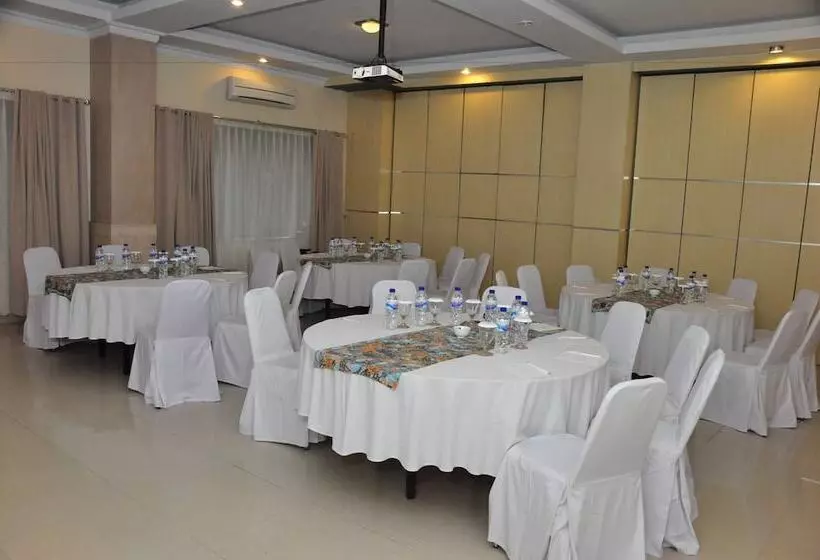 Fotos del hotel Puri Saron Denpasar:  12