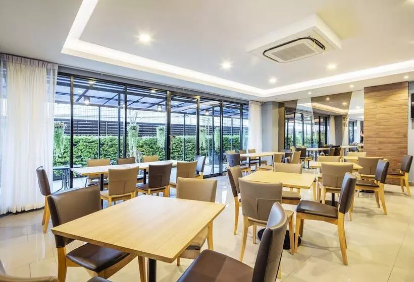 Fotos del hotel Livotel Hotel Kaset Nawamin Bangkok:  23