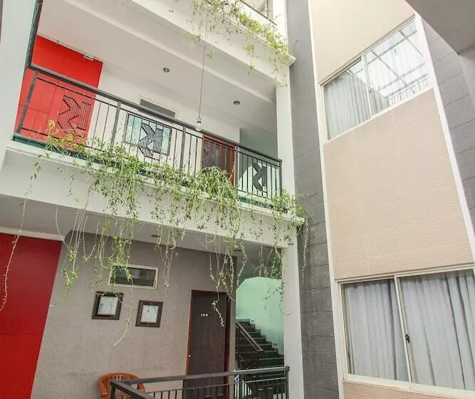 Fotos del hotel Collection O 10 Sweet Karina Bandung:  9