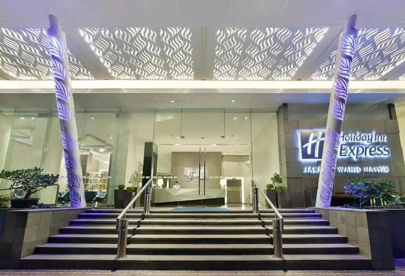 Fotos del hotel Holiday Inn Express Jakarta Wahid Hasyim, An Ihg:  4