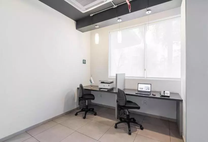 Fotos del hotel City Express Junior Villahermosa:  24