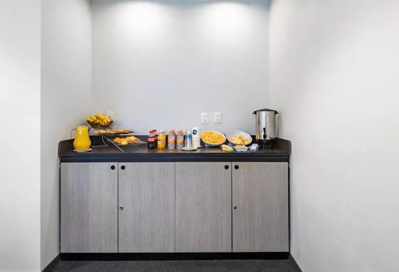 Fotos del hotel City Express Junior Villahermosa:  7