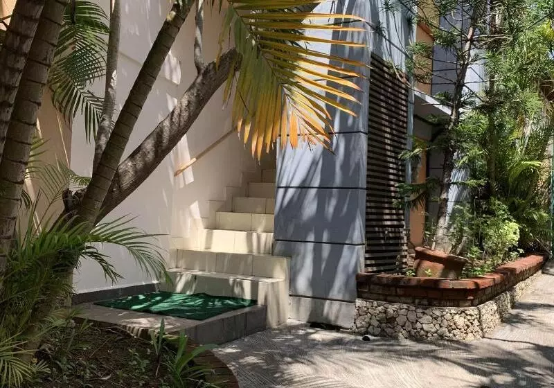 Fotos del hotel Fat Yogi Cottages:  23