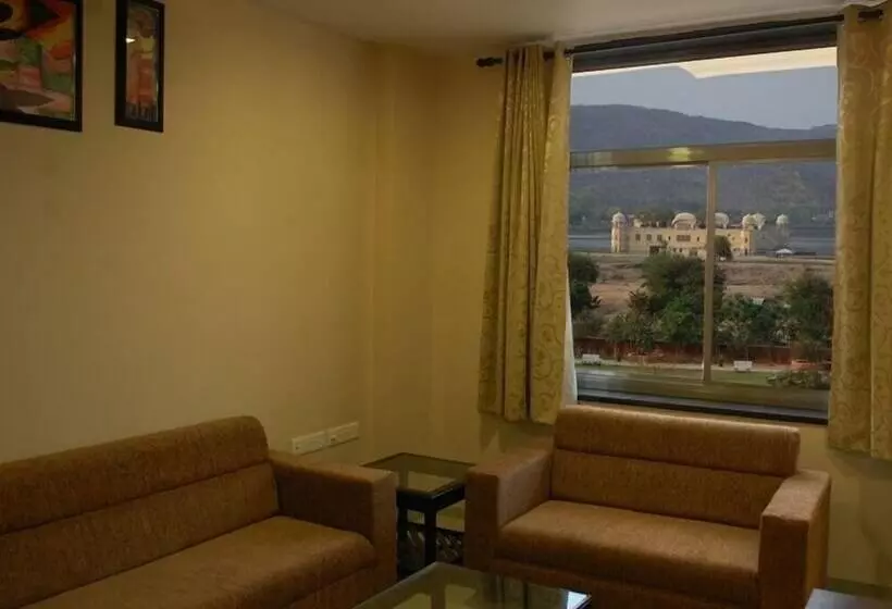 Fotos del hotel Royal View:  15