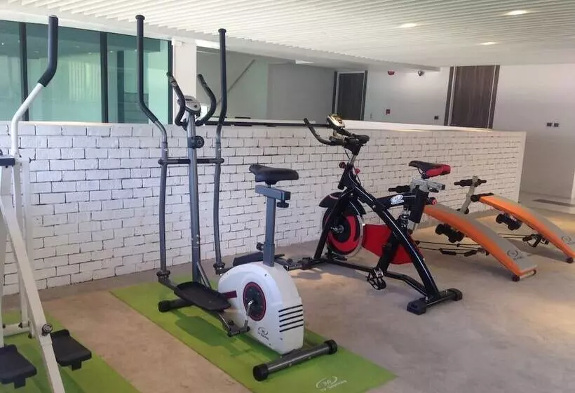 Fotos del hotel Fullrich Residence:  6